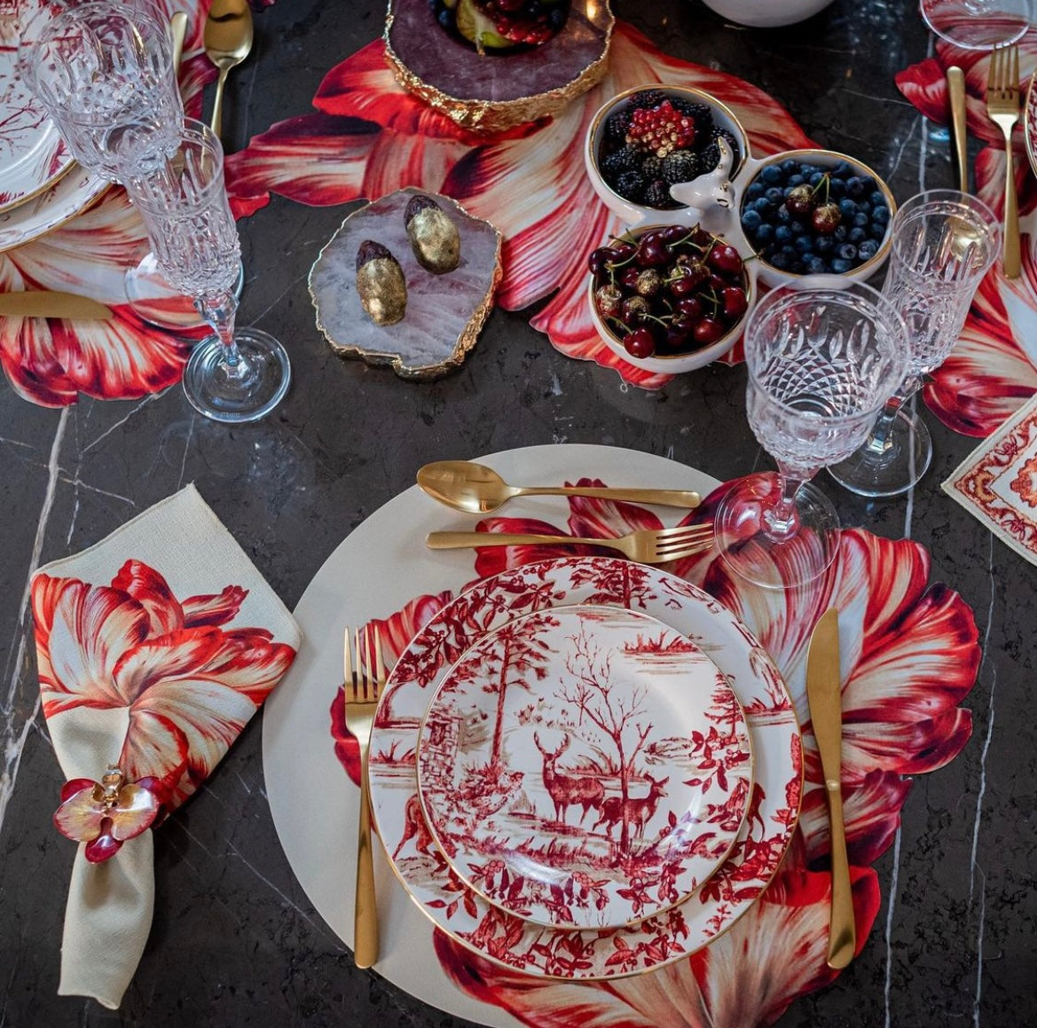 Round Placemat Red