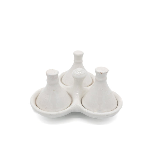 Salt and Pepper Pinch Plate With Covers