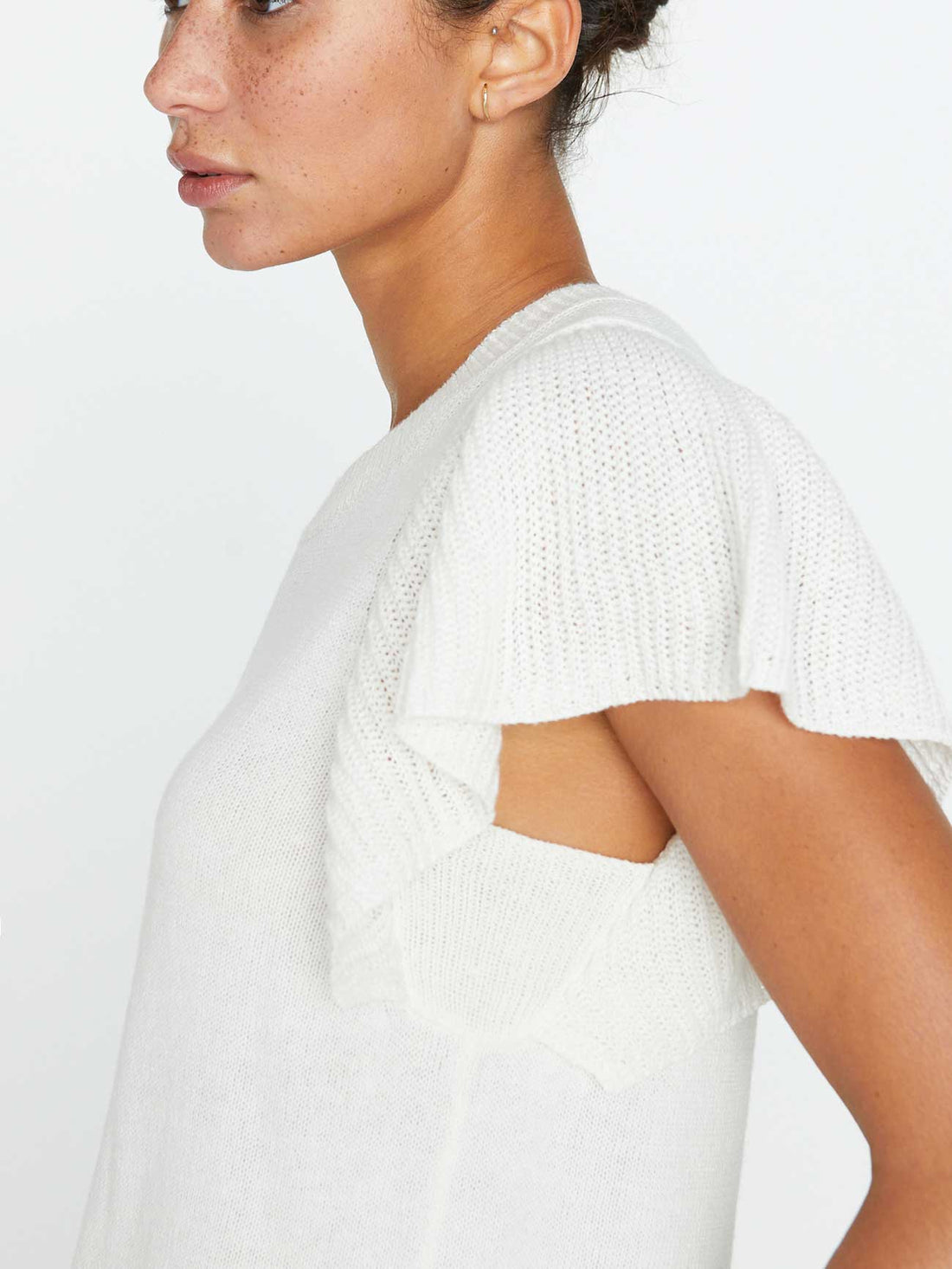 orian-tee-white demo-4