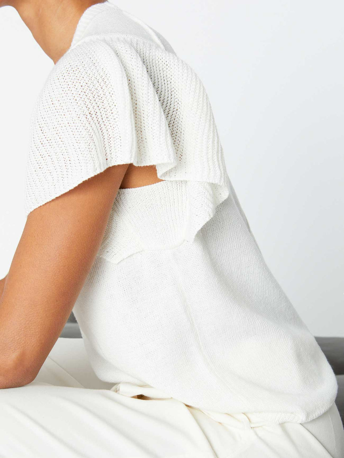 orian-tee-white demo-4