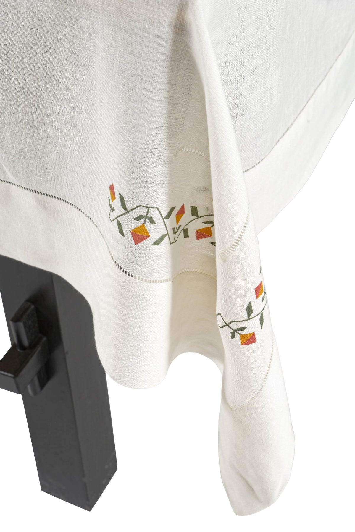 Bouquet Tablecloth Rosewood