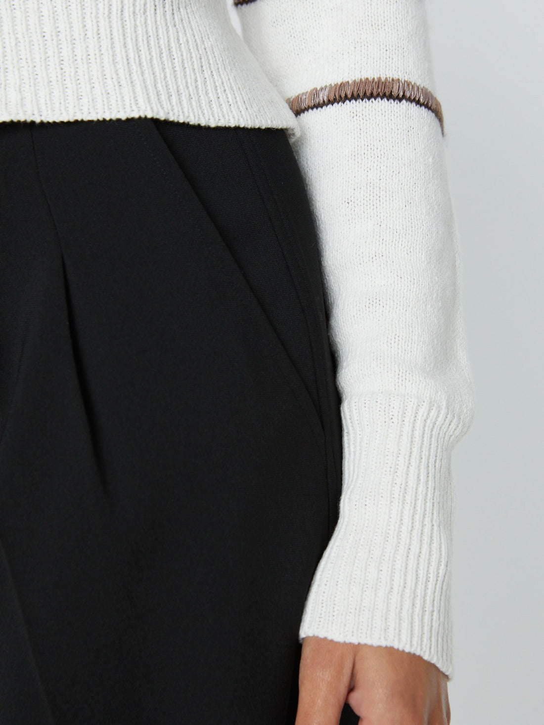 danon-shrunken-striped-crew-brown demo-3